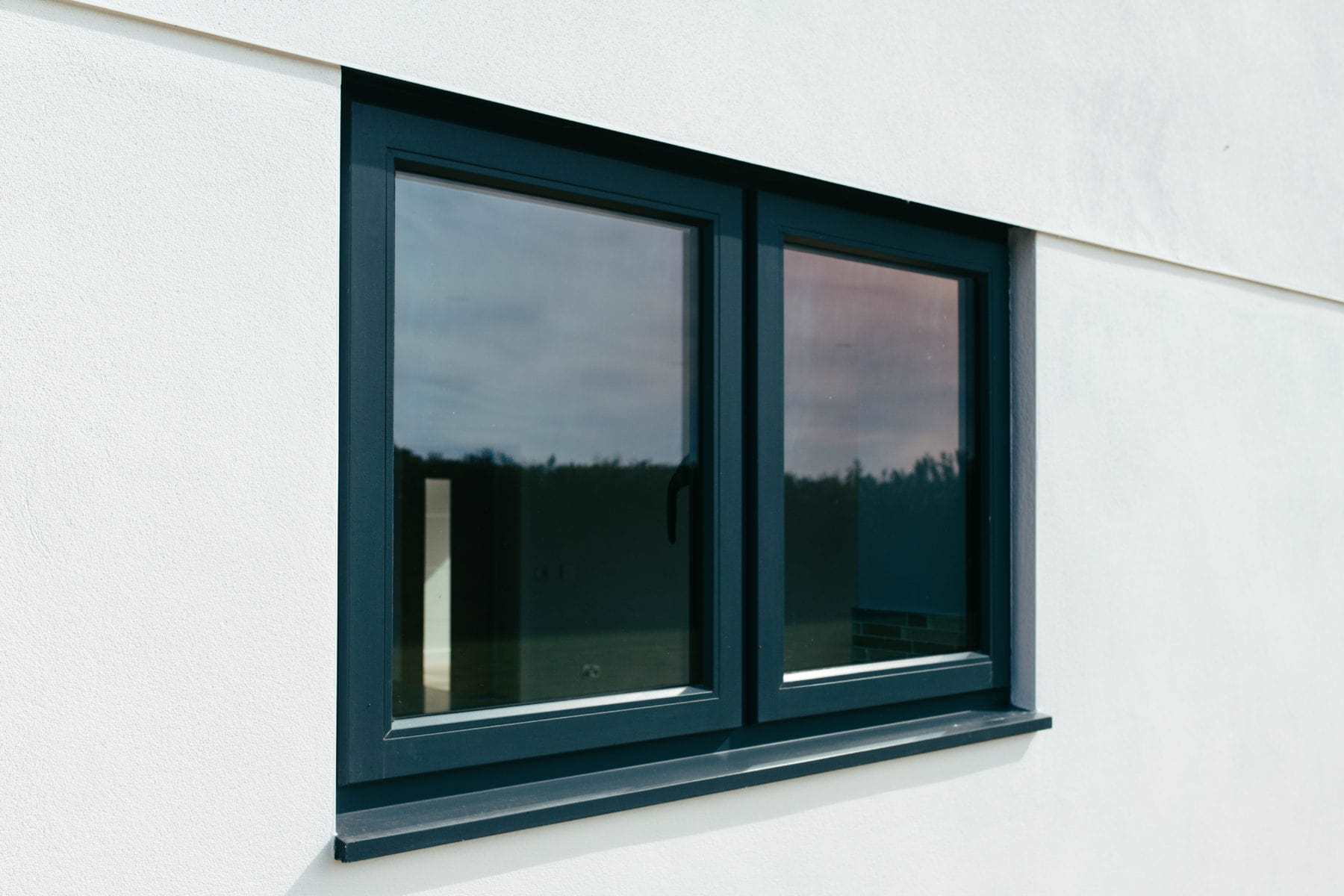 Stormproof Casement Windows modern build side window-min