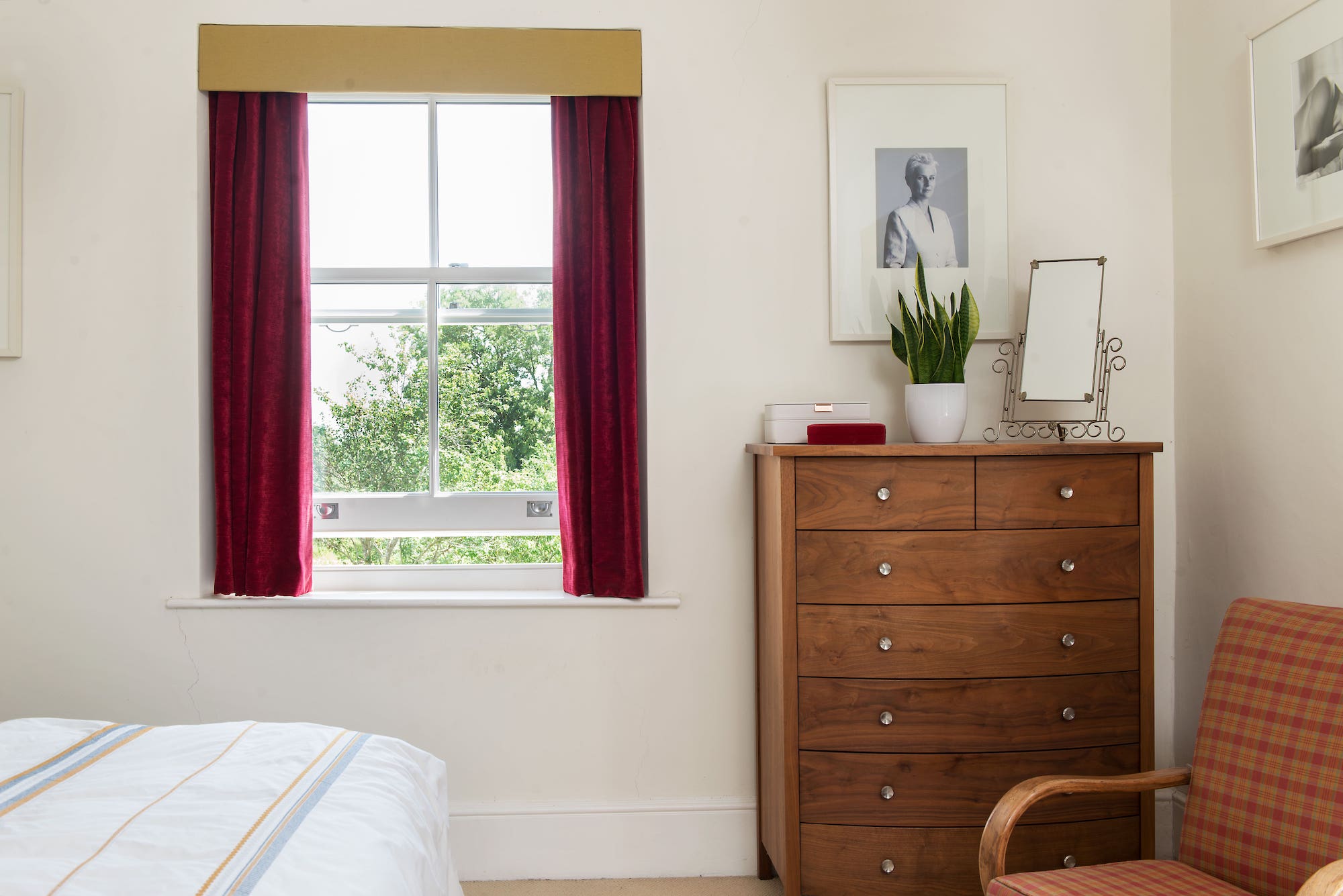 internal bedroom timber sash windows